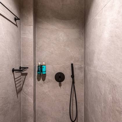 Evanik Chic Hotel Room TRA 4872