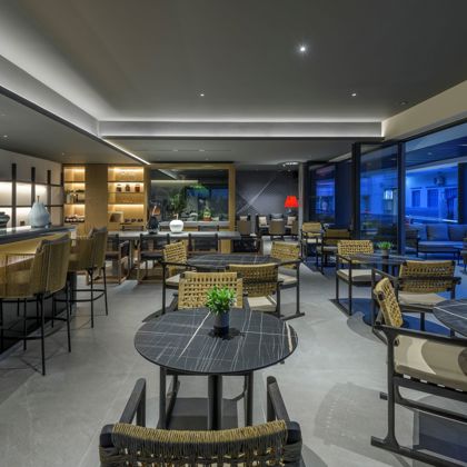 Evanik Chic Hotel Restaurant Bar EVN 0713