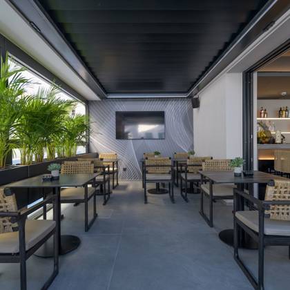 Evanik Chic Hotel Restaurant Bar EVN 0696